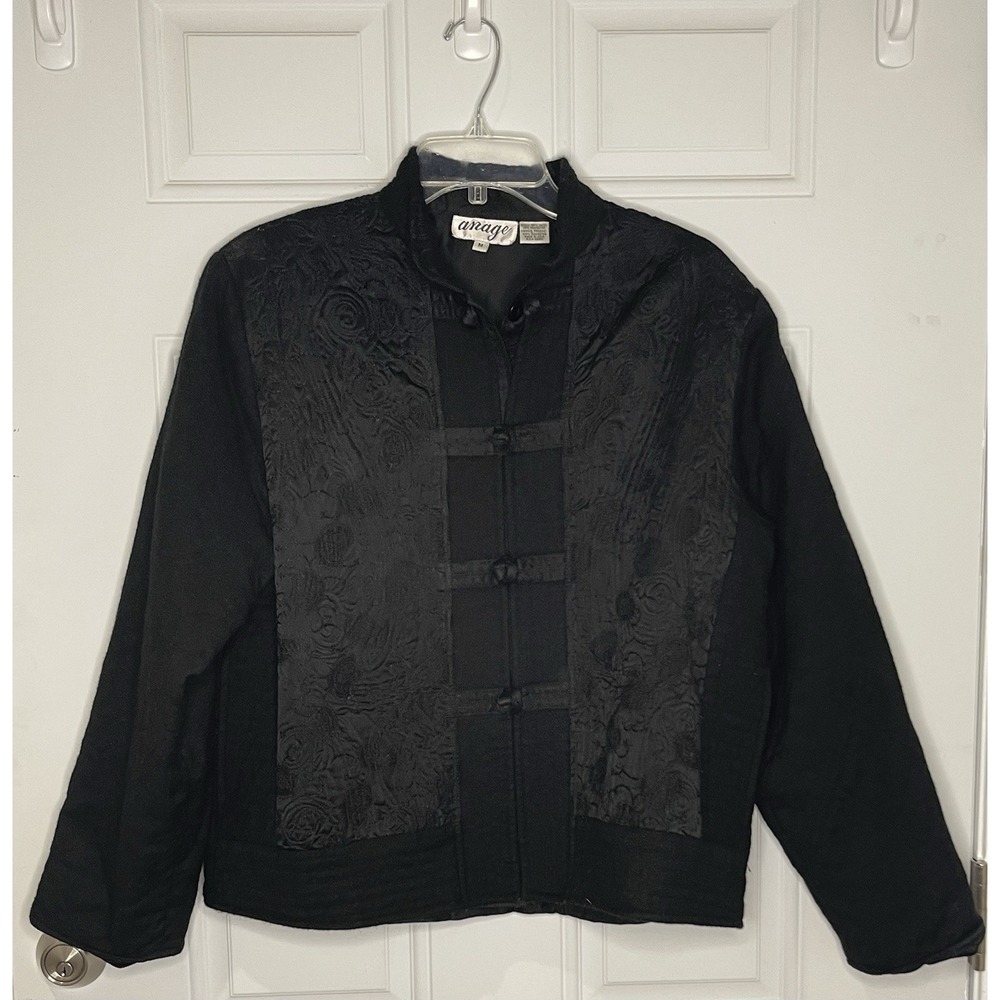 Vintage Anage Medium Quilted Jacket Black Embroidered Asian Frog Closure Wool